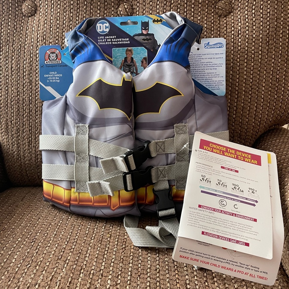 Lot of 2: NWT Batman Child Life Vest Life Jacket & Used PaddleJumper Life Jacket